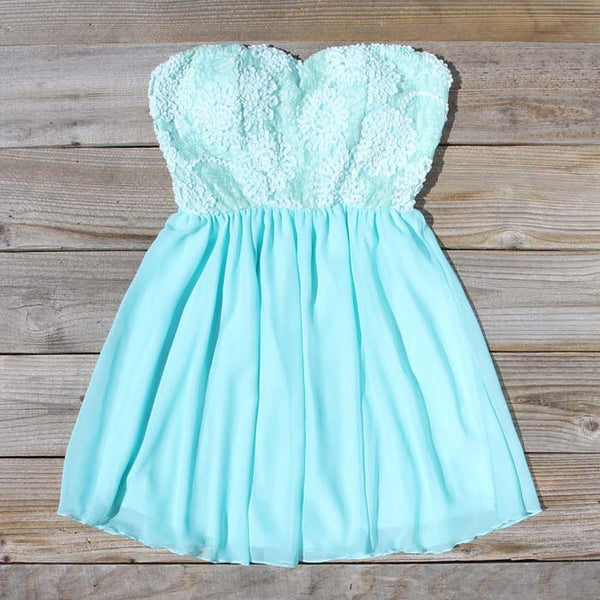 Sea Cove Dress: Featured Product Image