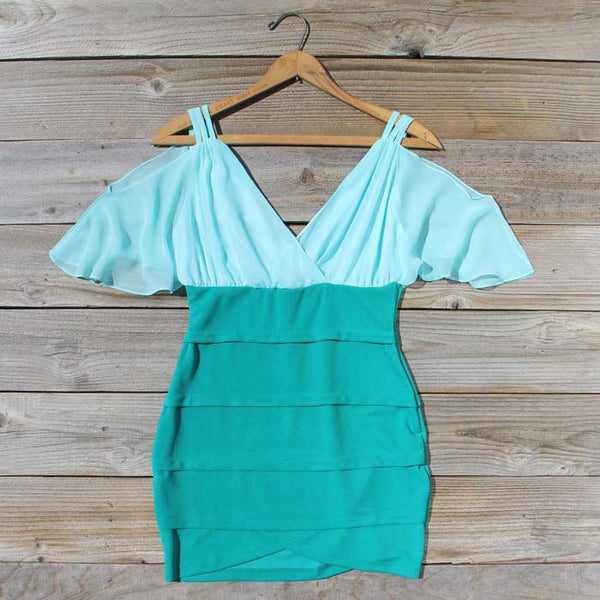 Oasis Mint Dress: Featured Product Image