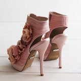 Down the Isle Heels: Alternate View #4